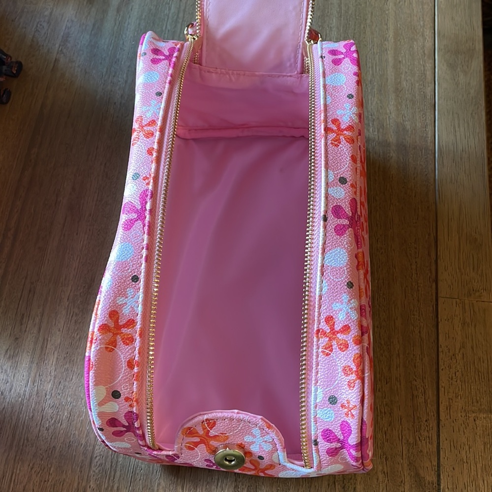 Makeup case 🌸 - Picture 4 of 6